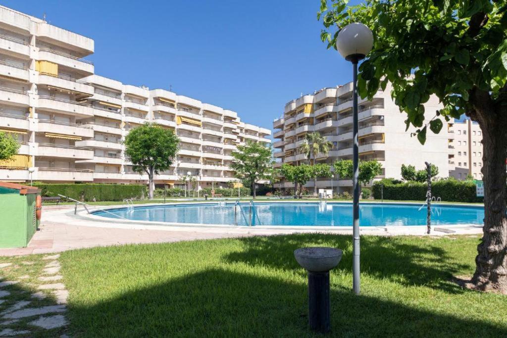 Danubio Port Aventura Apartment Salou Ngoại thất bức ảnh